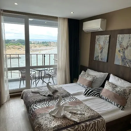 Sea View Private Paradiso B 508 Aparthotel